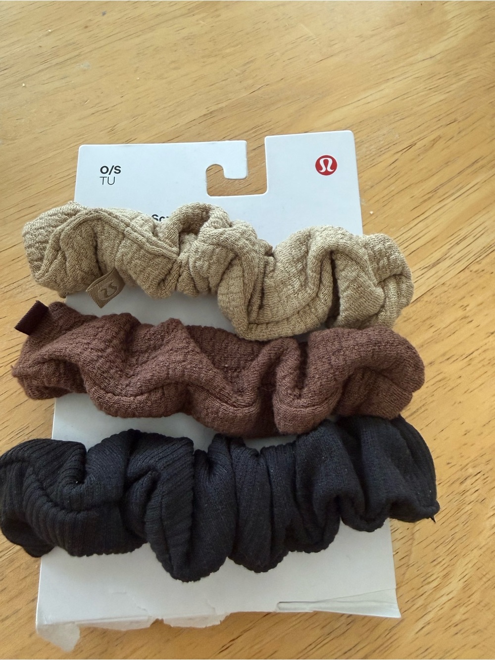 lululemon athletica Neutral Textured Scrunchie Trio - Tan, Brown, Black